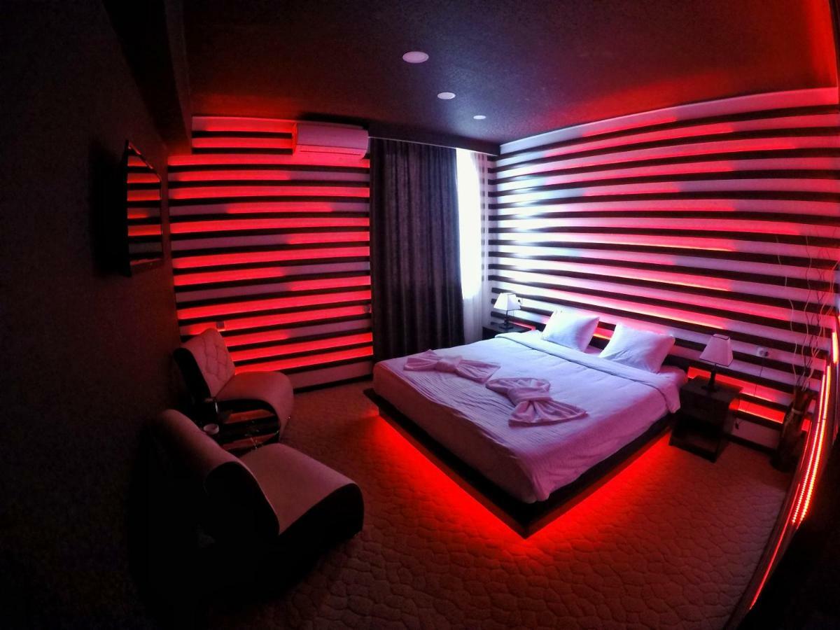 Vayk Hotel ภายนอก รูปภาพ